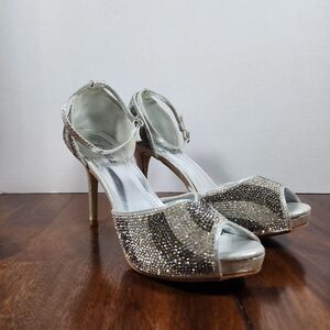 Lucita Open Toe Rhinestone Ankle Strap Sandals Heels Women's Size 11